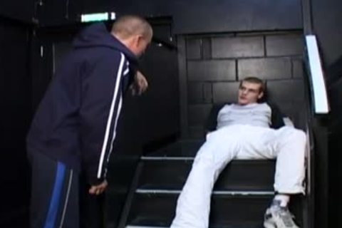 Jakob Drives greetingss pound Stick In Styles Lock 