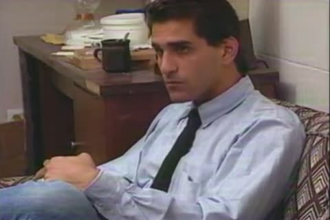 To massive for his britcthis guys