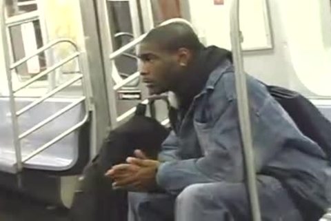 ebony men oral & asshole On A bed