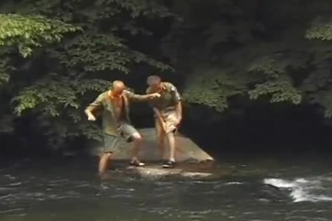 18 today 19 - Scene 1 - The French Connection