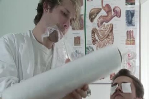 The Doctor Enjoys This sexual Visit today