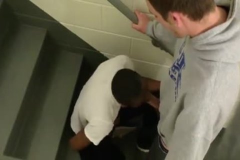 When throbbing 10-Pounder Wiggahs Attack.darksome Thug