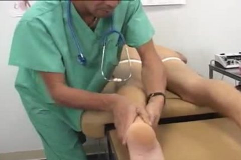 naked boyz And Physical Exams gay One Went On E