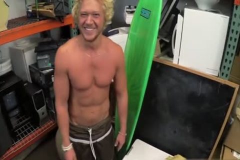 Muscle non-professional trio And Facial