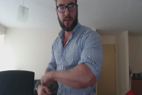 hairy British Verbal Muscle dom