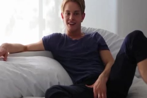 Danish boy - Jett black (Jeppe Hansen - Denmark) gay Sex 1