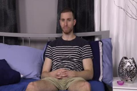 Kurt Tucker Beats Off