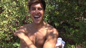 Titus - oral pleasure stimulation Love