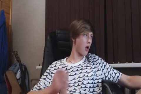 stunning Blond teen long cam Show 002