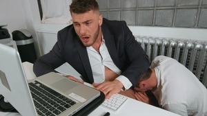 Work pound - William Seed with Killiam Wesker American pound