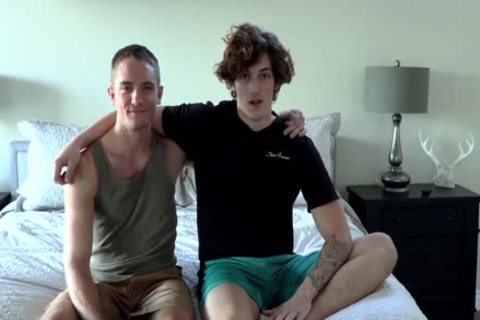 Midwest College Frat pecker bonks gay dude