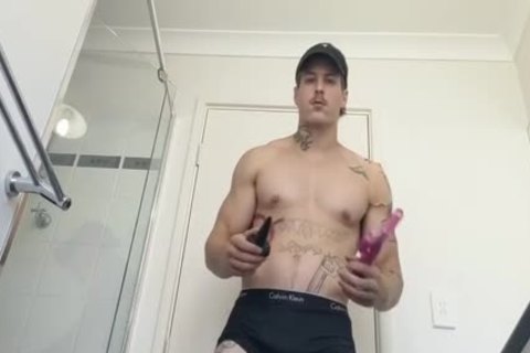 Aussie Hunk three