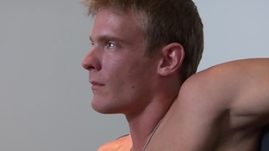 Next Door Casting: Muscle Davey Marks masturbation