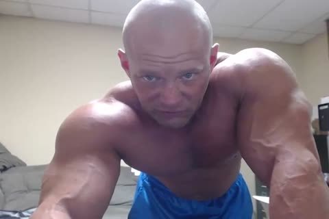 Bald Bodybuilder Flex, Work Out, And jack off