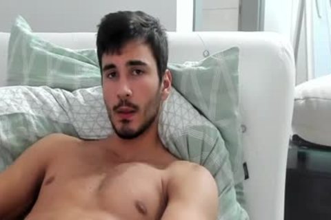 handsome youthful chap Masturbating In cam