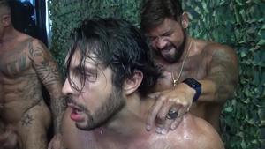 RawDads.com: Awesome Sean with Silver Steele