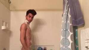 BarebackLatinoz - Latin Lucas and Prescott wanking in the bed