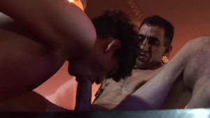 Bareback Me Daddy: Very slim Daryl likes real sex