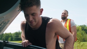 Men: Taking Care of Car Trouble the Right Way