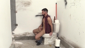 Bromo: Bear with a Handjob from 25-34 Studs
