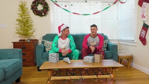 ASGmax Originals: Merry Muff-Munching Memories Made
