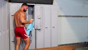 HotAFmen: Fit Riko: Certified Gym Fun