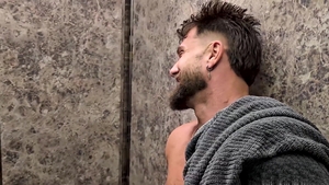 AmateurGayPOV: A Wet & Wild Encounter