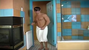 maskurbate: Stroked to Climax in NYE