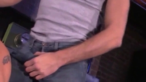 Fisting Central: Intercourse Between Twinks Paris & Garett
