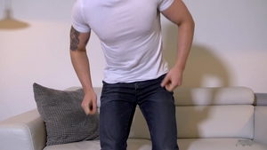 maskurbate: Shawn's First Time Goes Double Length